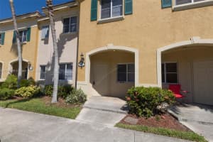 1637 SE 30th St #1637, Homestead, FL 33035, Sold 04/27/22