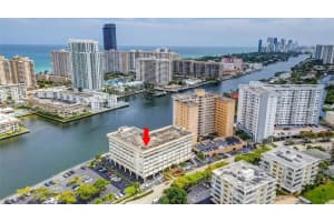 111 Golden Isles Dr APT G7, Hallandale Beach, FL 33009, Sold 05/12/22