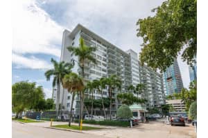 1408 Brickell Bay Dr APT 701, Miami, FL 33131, Sold 06/10/22