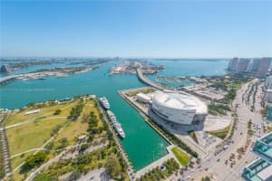 900 Biscayne Bay, 900 Biscayne Blvd APT 5302, Miami, FL 33132, Sold 04/21/22