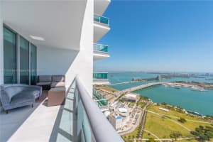 900 Biscayne Bay, 900 Biscayne Blvd APT 5302, Miami, FL 33132, Sold 04/21/22