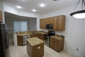 124 W Prive Cir, Delray Beach, FL 33445, Sold 05/12/22