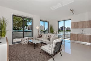 2960 NE 207th St #517, Aventura, FL 33180, Sold 05/09/22