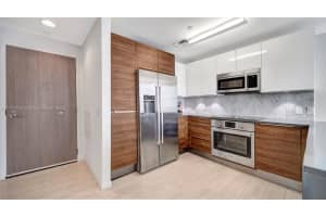 601 NE 27th St Apt 1208, Miami, FL 33137, Sold 04/14/22