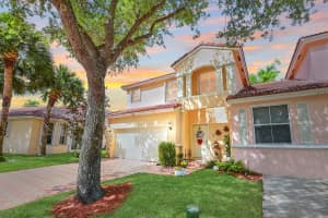 824 NW 131st Ave #824, Pembroke Pines, FL 33028, Sold 05/03/22