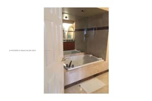 20185 E Country Club Dr APT 2402, Aventura, FL 33180, Sold 08/19/22
