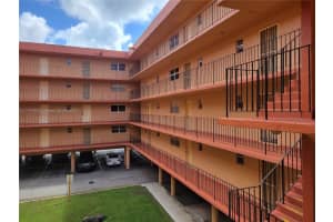 1810 W 56th St APT 3223, Hialeah, FL 33012, Sold 05/09/22