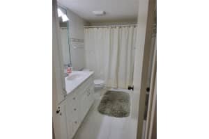 1810 W 56th St APT 3223, Hialeah, FL 33012, Sold 05/09/22