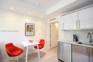 700 16th St Apt 105, Miami Beach, FL 33139, Sold 05/13/22