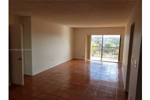 5800 SW 127th Ave APT 2402, Miami, FL 33183, Sold 05/18/22