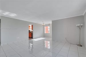 1351 NE Miami Gardens Dr #715e, Miami, FL 33179, Sold 05/13/22