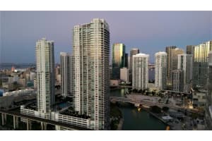185 SW 7th St APT 3503, Miami, FL 33130, Sold 05/03/22
