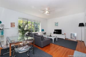 1520 Euclid Ave APT 10, Miami Beach, FL 33139, Sold 10/03/22