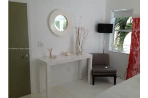 1521 Lenox Ave APT 206, Miami Beach, FL 33139, Sold 05/26/22