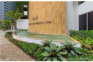 16385 Biscayne Blvd #819, North Miami Beach, FL 33160, Sold 12/19/22