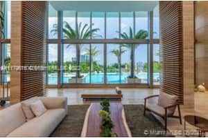 16385 Biscayne Blvd #819, North Miami Beach, FL 33160, Sold 12/19/22
