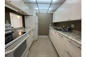 14301 N Kendall Dr #310b, Miami, FL 33186, Sold 05/12/22