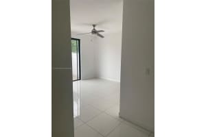 424 NE 194th Terrace, Miami, FL 33179, Sold 06/08/22