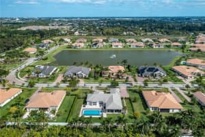 5692 S Sterling Ranch Cir, Davie, FL 33314, Sold 04/12/22