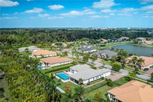 5692 S Sterling Ranch Cir, Davie, FL 33314, Sold 04/12/22