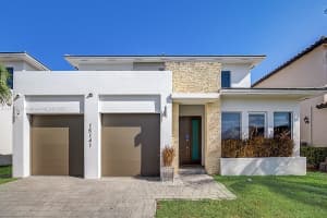 15141 SW 177th Terrace, Miami, FL 33187, Sold 06/03/22