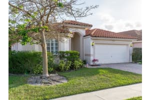 7488 Parkside Ln, Margate, FL 33063, Sold 04/19/22