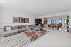 19925 NE 39th Pl APT 602, Aventura, FL 33180, Sold 10/11/22