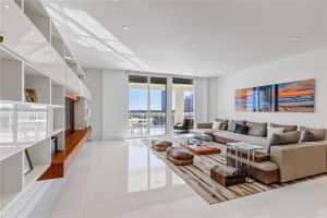 19925 NE 39th Pl APT 602, Aventura, FL 33180, Sold 10/11/22