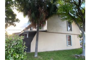 130 SW 108th Ave APT J1, Miami, FL 33174, Sold 04/25/22