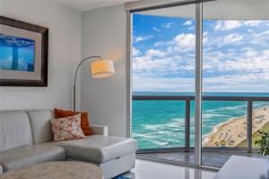 6365 Collins Ave APT 1904, Miami Beach, FL 33141, Sold 05/18/22