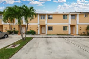 17718 SW 139th Ct, Miami, FL 33177, Sold 05/02/22
