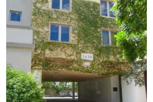 2630 SW 28th St APT 10, Miami, FL 33133, Sold 05/24/22