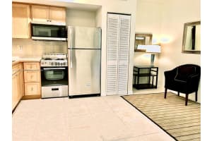 2630 SW 28th St APT 10, Miami, FL 33133, Sold 05/24/22