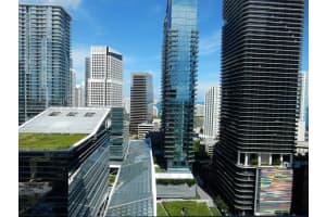 88 SW 7th St Apt 2105, Miami, FL 33130, Sold 04/08/22
