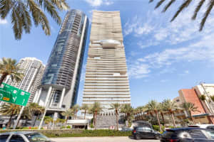 18501 Collins Ave #4002, Sunny Isles Beach, FL 33160, Sold 06/06/22