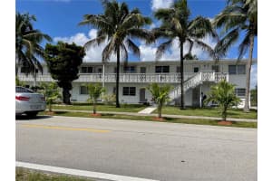 15 NW 204th St APT 22, Miami Gardens, FL 33169, Sold 05/06/22