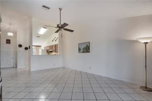 5156 Arbor Glen Cir, Lake Worth, FL 33463, Sold 05/16/22