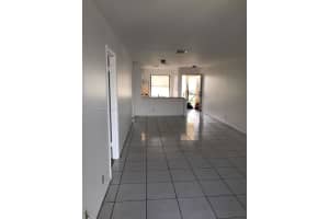 208 Lake Pointe Dr APT 204, Oakland Park, FL 33309, Sold 05/04/22