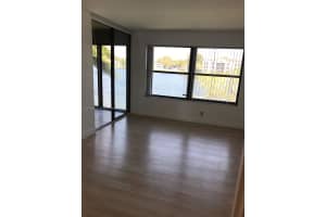 208 Lake Pointe Dr APT 204, Oakland Park, FL 33309, Sold 05/04/22