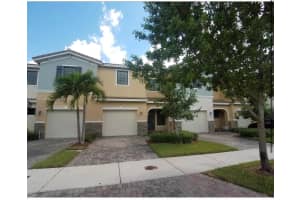 347 NE 194th Ln #347, Miami, FL 33179, Sold 05/27/22