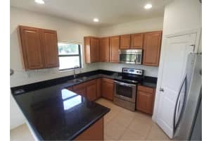 347 NE 194th Ln #347, Miami, FL 33179, Sold 05/27/22