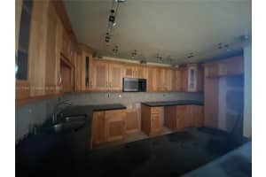 6911 SW 147th Ave #1a, Miami, FL 33193, Sold 06/03/22