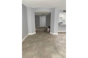 4020 Galt Ocean Dr APT 308, Fort Lauderdale, FL 33308, Sold 05/05/22