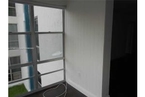 200 177th Dr APT 204, Sunny Isles Beach, FL 33160, Sold 05/03/22