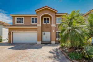 5401 NW 110th Ave, Doral, FL 33178, Sold 05/04/22