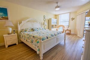 520 SE 12th St APT 102, Dania Beach, FL 33004, Sold 05/12/22