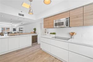 100 Jefferson Ave, Miami Beach, FL 33139, Sold 06/30/22