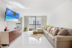 1775 Washington Ave #6c, Miami Beach, FL 33139, Sold 06/14/22