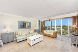 669 NE Plantation Rd APT 407, Stuart, FL 34996, Sold 05/12/22