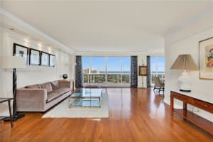 3801 NE 207th St, Miami, FL 33180, Sold 08/31/22